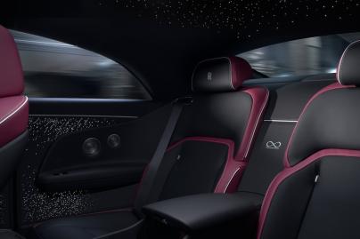 Rolls-Royce Spectre Black Badge 2025