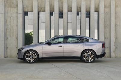 Test Volvo ES90 2025