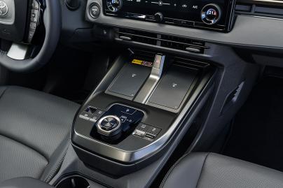 First Drive : Toyota bZ4X (2025)