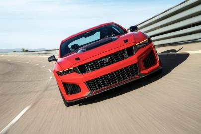 Ford Mustang Dark Horse SC 2026