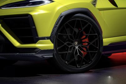 Lamborghini Urus SE Performante 2026