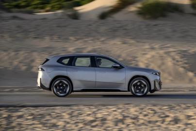 BMW iX3 50 xDrive test 2026