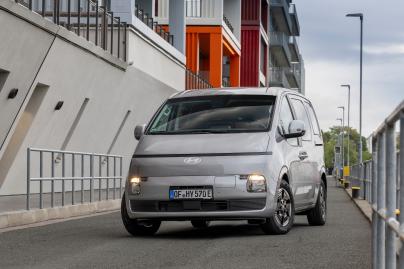Hyundai Staria Electric test 2026