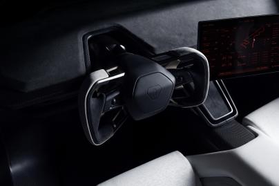 Tesla Roadster 2026