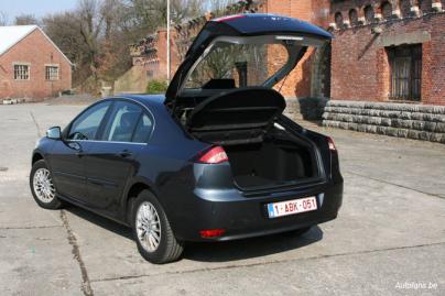 Rijtest-Renault-Laguna-dCi-2011-15