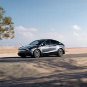 Tesla Model Y Standard 2026