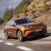 Porsche Cayenne Electric instapper basisversie test review info autofans